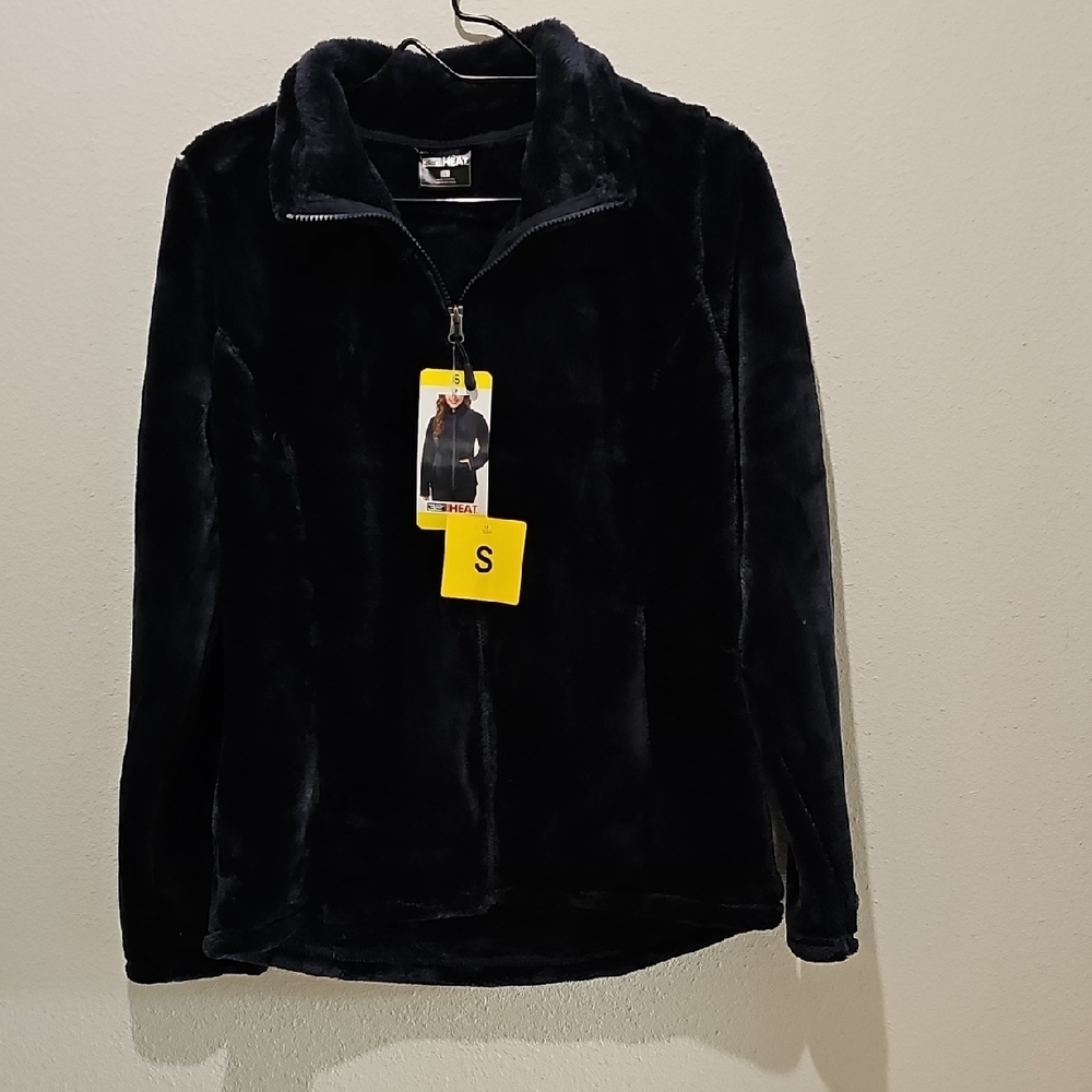 32 Degrees Black Zip Up Sweater